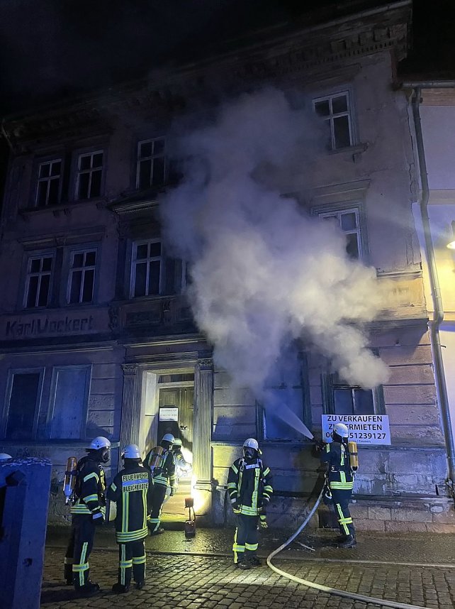 L&ouml;scharbeiten an Bleicher&ouml;der Haus