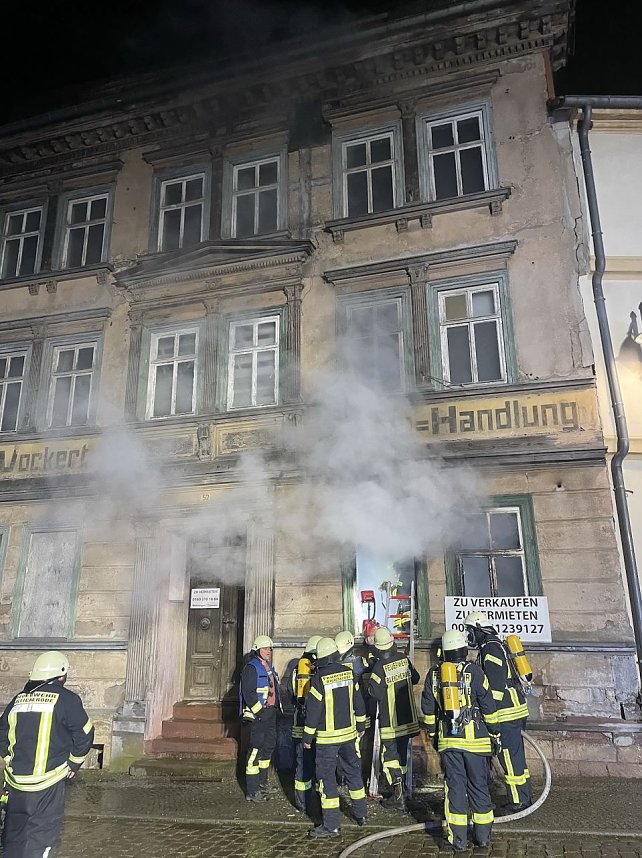L&ouml;scharbeiten an Bleicher&ouml;der Haus