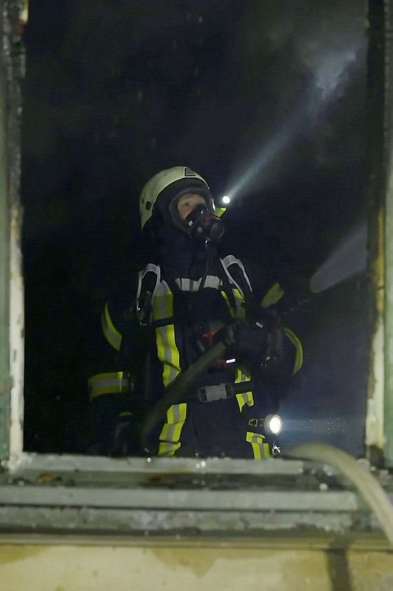 L&ouml;scharbeiten an Bleicher&ouml;der Haus