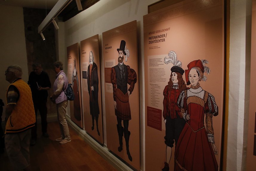 Neue Dauerausstellung im Schloss Heringen