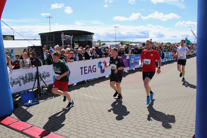 Zieleinlauf zum 10. Harztorlauf