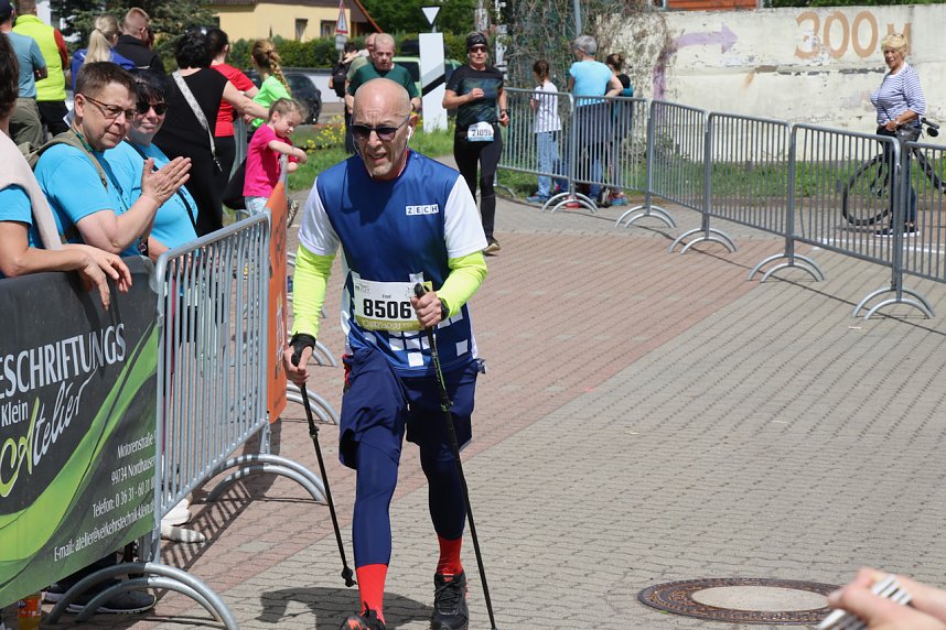 Zieleinlauf zum 10. Harztorlauf
