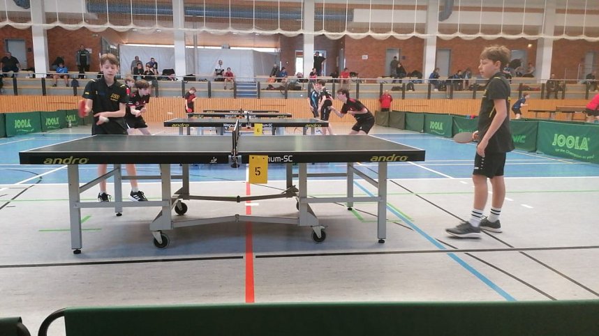 Erfolgreich beim Bezirksranglistenturnier im Tischtennis