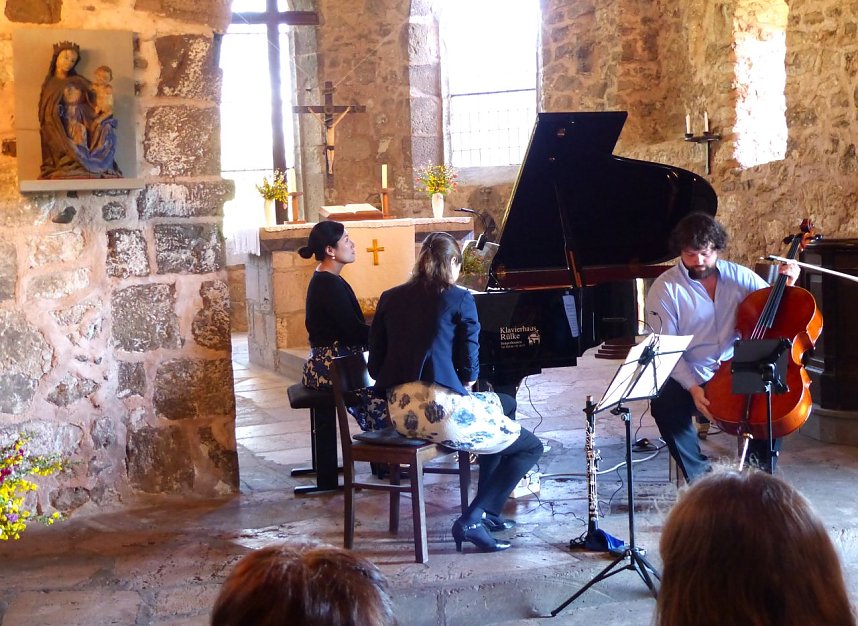Ein tolles Konzert in der Frauenbergkirche -  nicht nur das Publikum, sondern auch die Musiker waren von diesem Kleinod Ellrichs begeistert