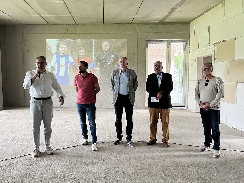 Baustellenparty im Albert-Kuntz-Sportpark