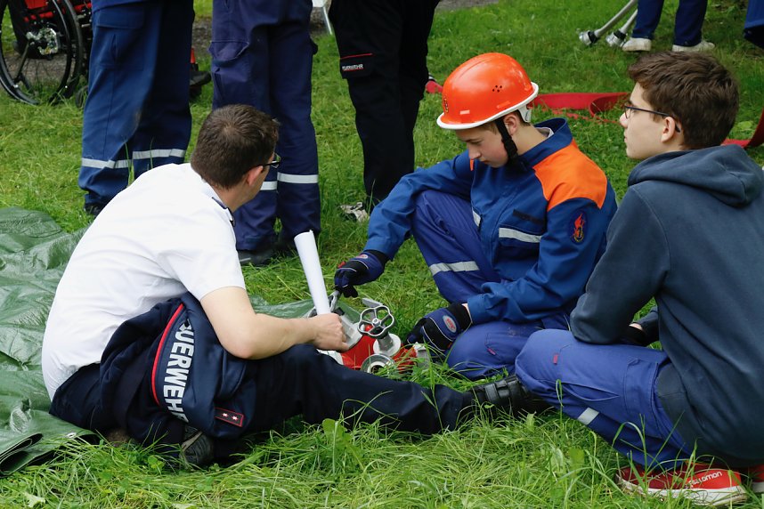 Jugendfeuerwehren im Stadtpark