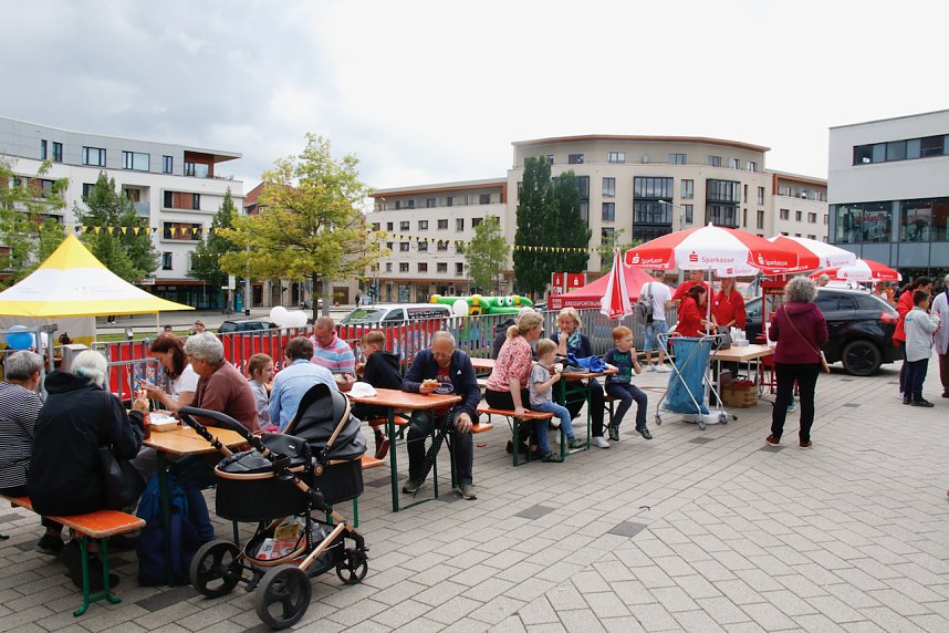 Knax Kinderfest auf dem Parkplatz der Kreissparkasse