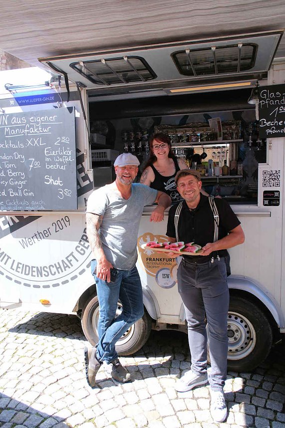 Gro&szlig;e Volksfeststimmung am 2. Tag auf dem Rolandsfest in Nordhausen