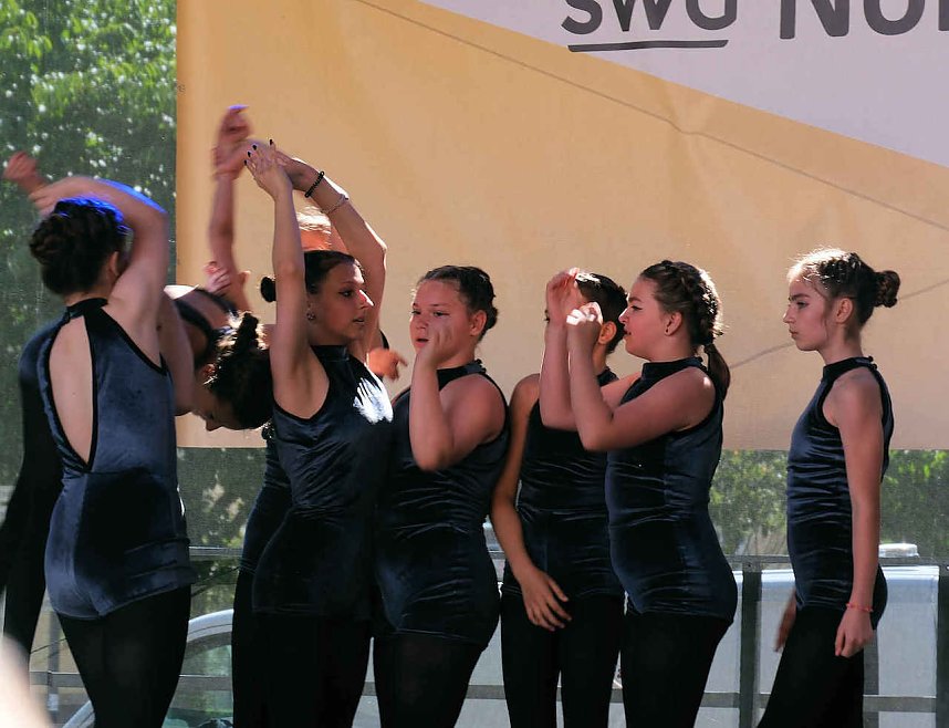 Gro&szlig;e Volksfeststimmung am 2. Tag auf dem Rolandsfest in Nordhausen