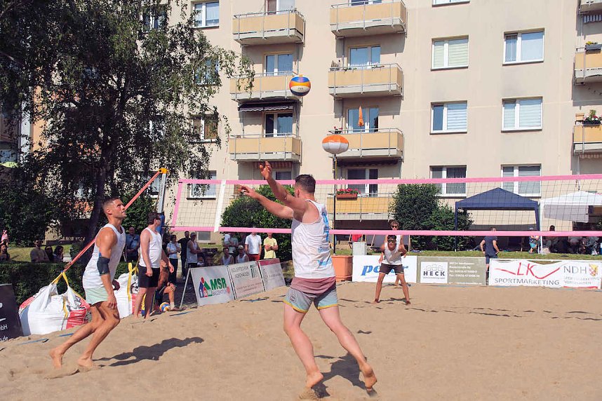 Gro&szlig;e Volksfeststimmung am 2. Tag auf dem Rolandsfest in Nordhausen