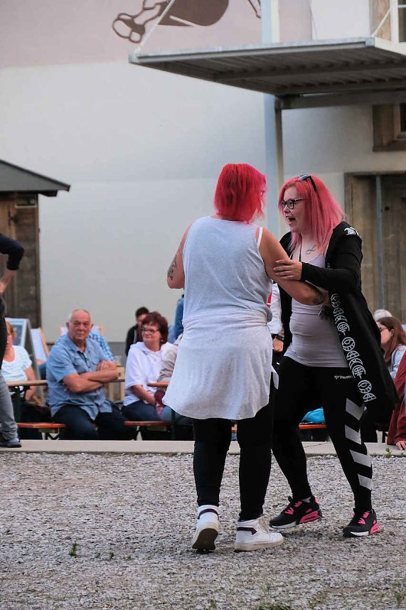 Gro&szlig;e Volksfeststimmung am 2. Tag auf dem Rolandsfest in Nordhausen