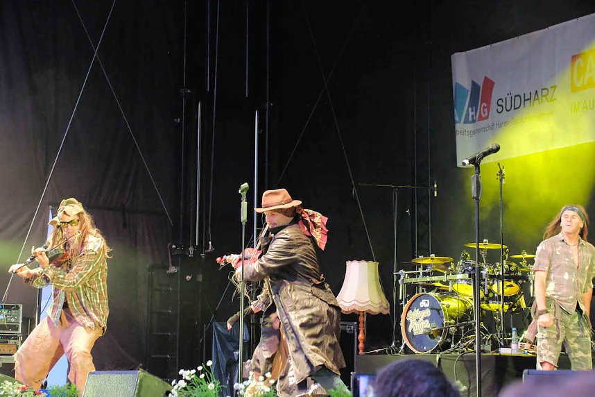 Gro&szlig;e Volksfeststimmung am 2. Tag auf dem Rolandsfest in Nordhausen