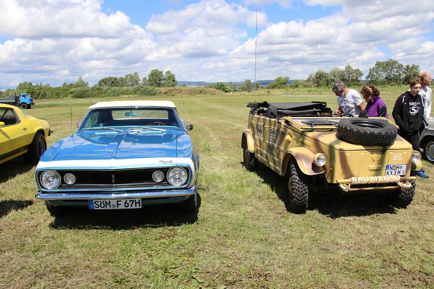 Oldtimertreff auf dem Scheunenhof