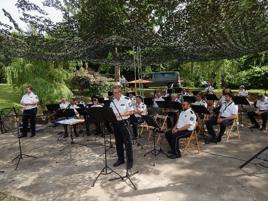 Konzert des Th&uuml;ringer Polizeiorchesters im Park Hohenrode