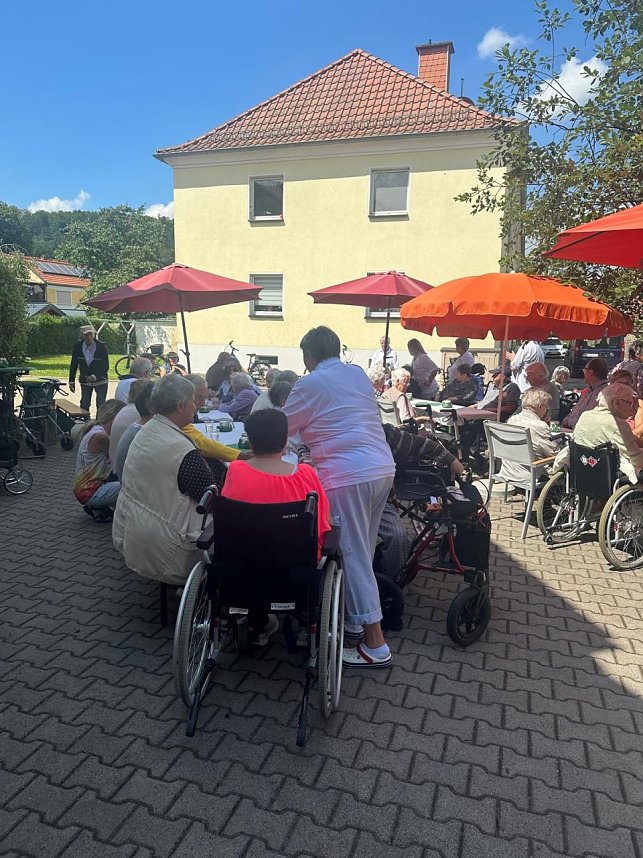 Sommerfest im Sebiorenheim der soweno