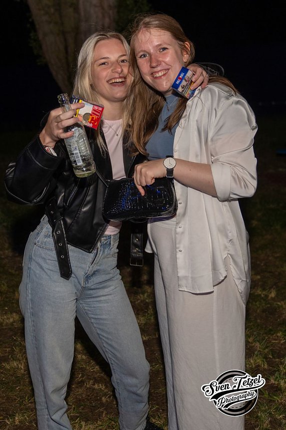 Sommerparty Sun Dance Festival am Kiesschacht