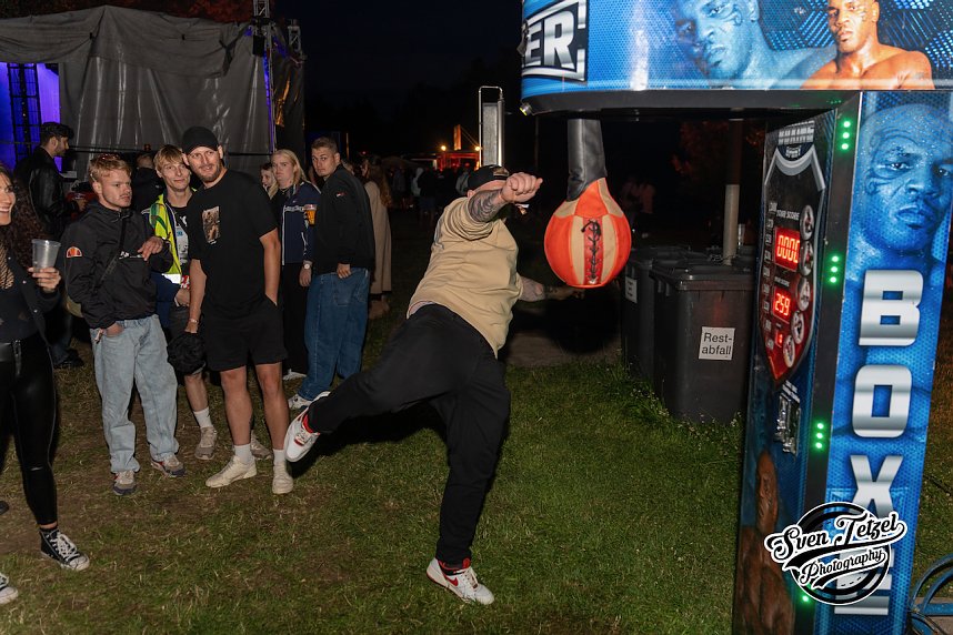 Sommerparty Sun Dance Festival am Kiesschacht