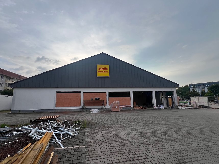 N&auml;chtlicher Brand am Netto-Markt