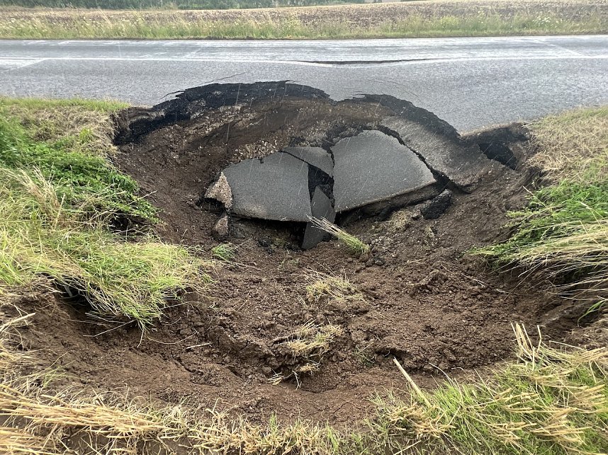 Erdfall zwischen Buchholz und Steigerthal