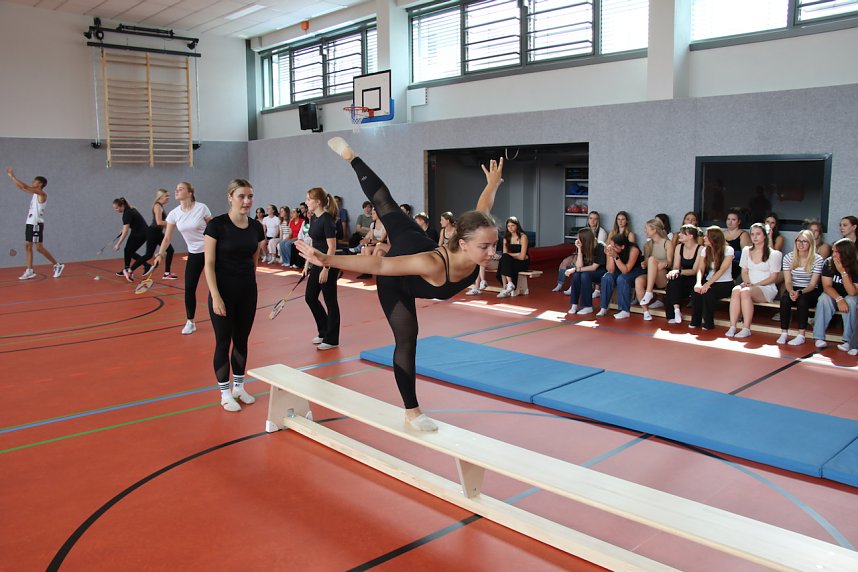 Einmal runderneuert - die Turnhalle der Nordh&auml;user Berufsschule wurde heute eingeweiht