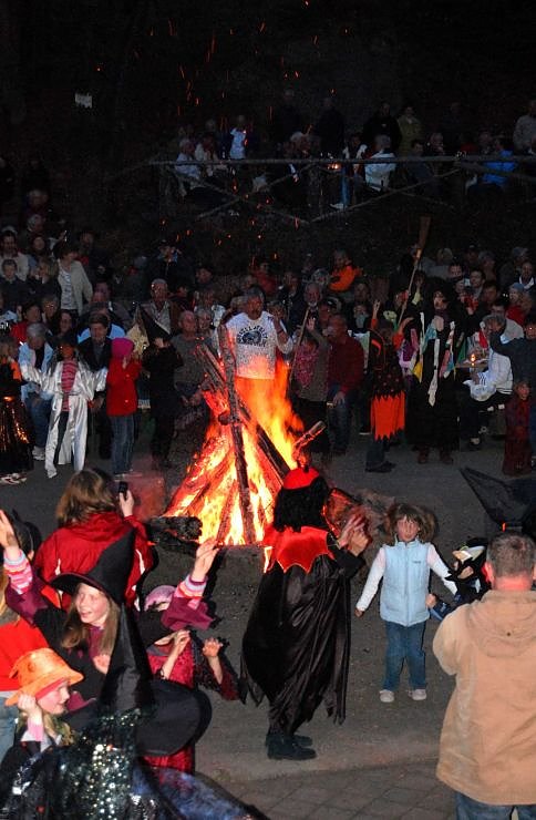 Walpurgis auf dem Grillplatz