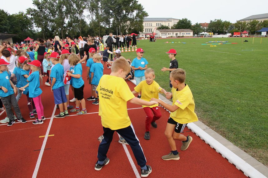 Schulanfangsaktionstag auf dem Hohekreuz-Sportplatz