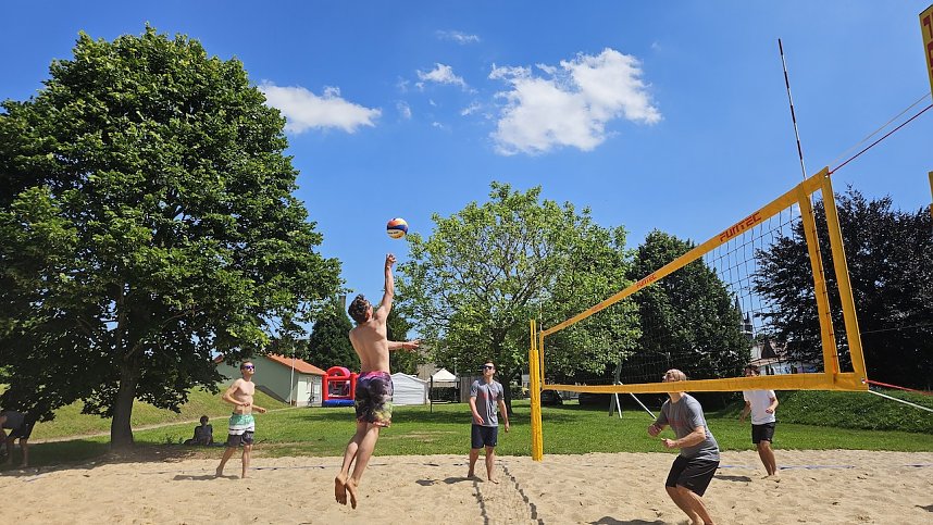 Beachvolleyball in G&ouml;rsbach