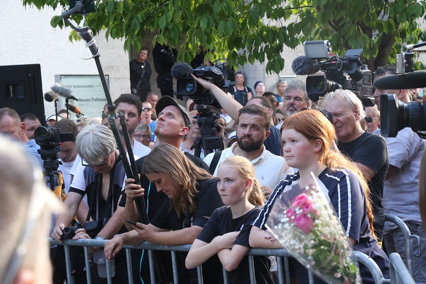 Kundgebund und Protest in Nordhausen - die AfD hatte zum "B&uuml;rgerfest" geladen