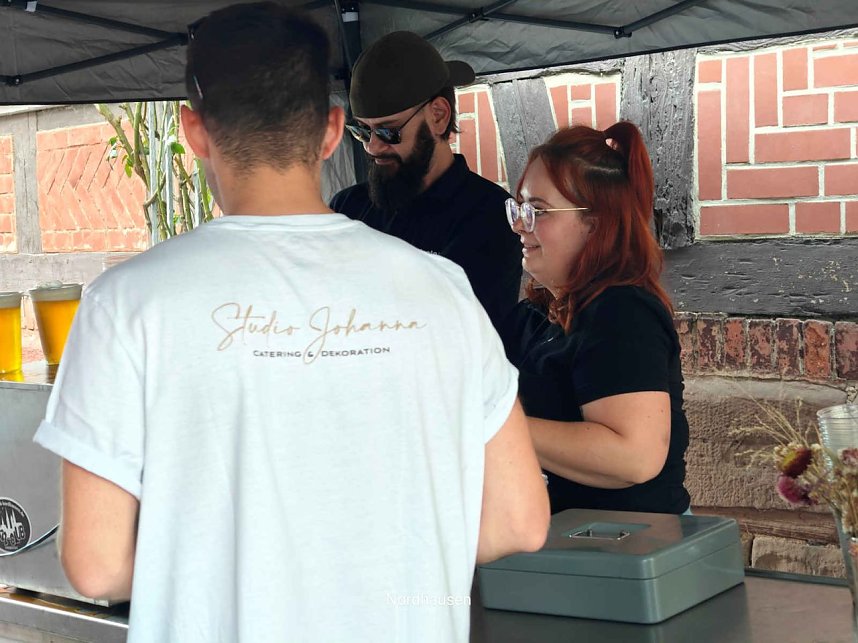 Barf&uuml;sser Sommer