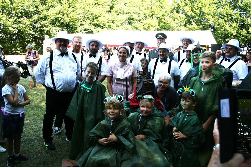 Froschfest und Treckerschau