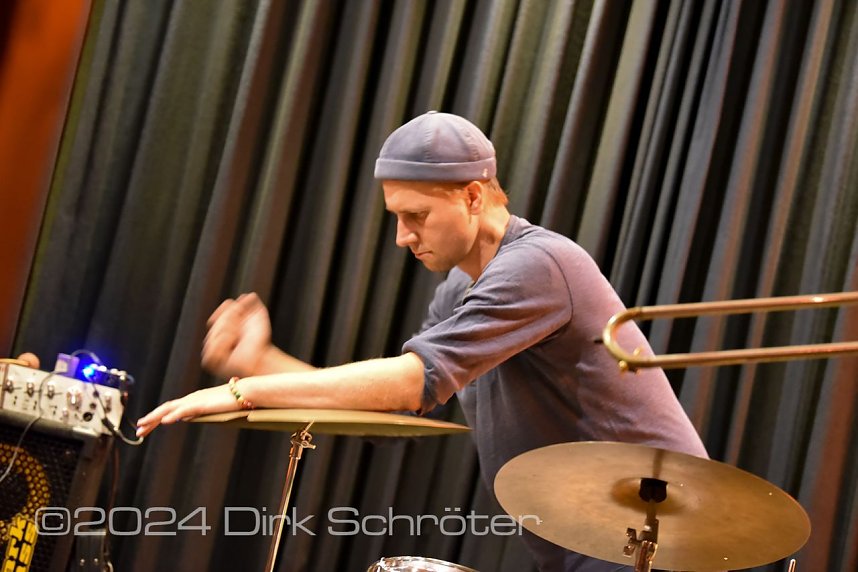 MOTUSNEU feat. Steve Swell in der Jazzmangel