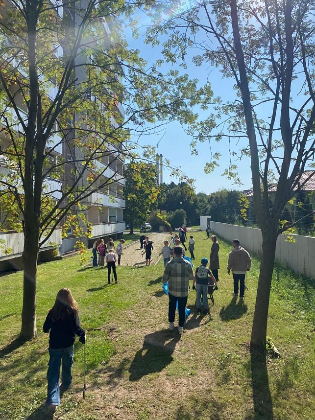 Aufr&auml;umaktion in Nordhausen Ost