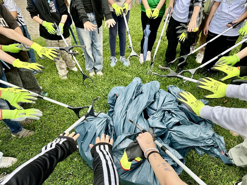 Aufr&auml;umaktion im Stadtpark