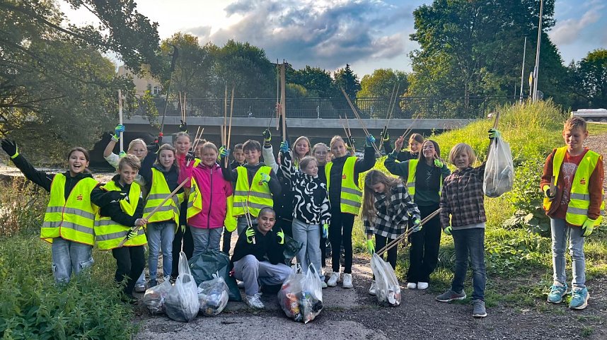 World Clean Up Day am Herder 