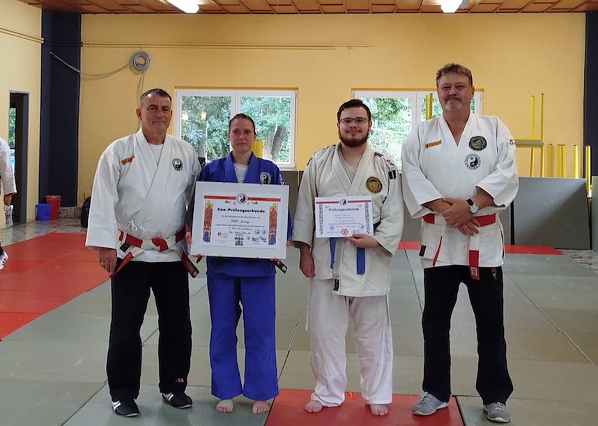 Kampfkunst beim Bundeslehrgang und Trainingslager im Ferienpark Feuerkuppe (Kyffh&auml;userkreis)