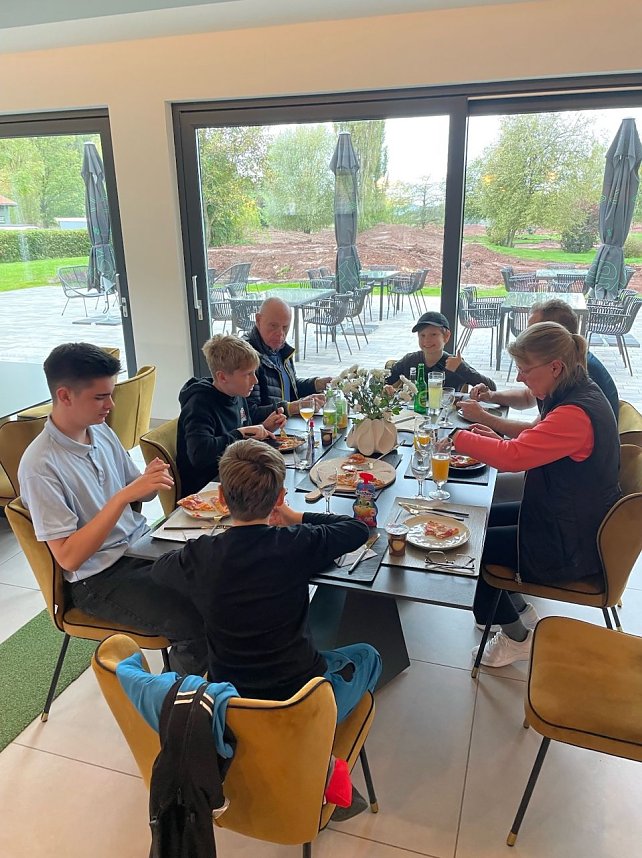 Golfspielen in der Ferienzeit