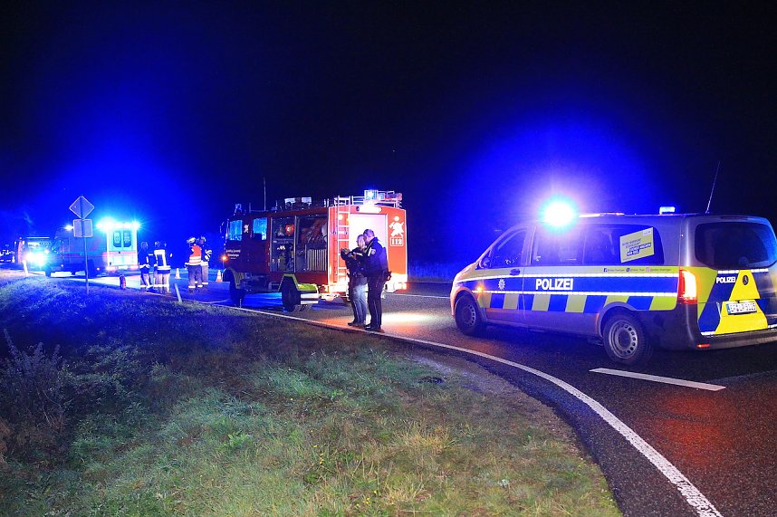 Unfall auf der Bundesstra&szlig;e