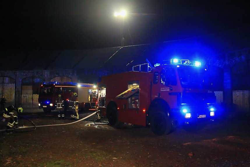 In Nordhausen mussten in der Nacht brennende Fahrzeuge gel&ouml;scht werden