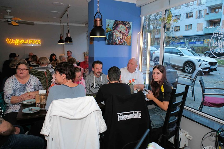 Zu Gast im Waffelwunder