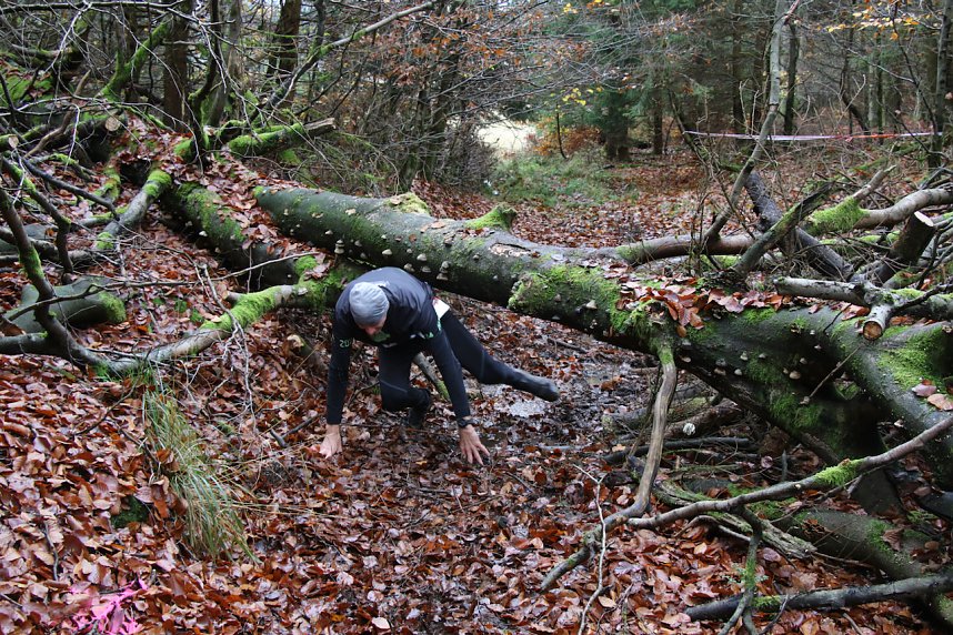 1. Hindernislauf am Harzer Hexenbesen
