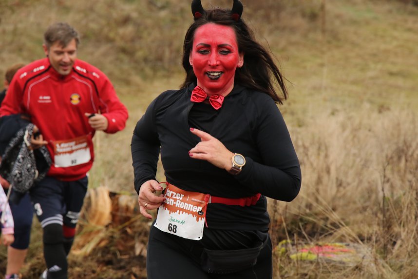 1. Hindernislauf am Harzer Hexenbesen