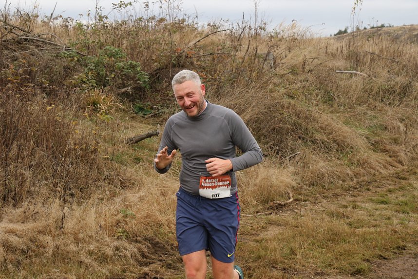 1. Hindernislauf am Harzer Hexenbesen