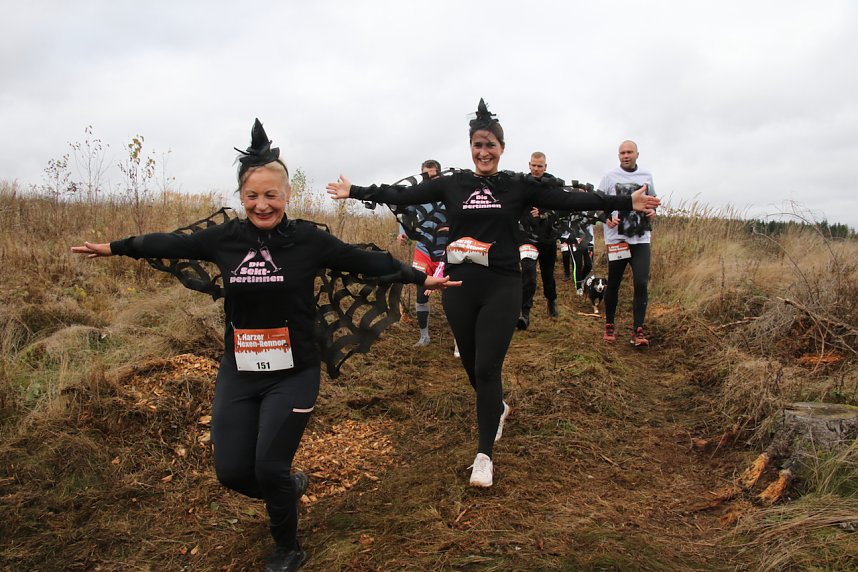 1. Hindernislauf am Harzer Hexenbesen