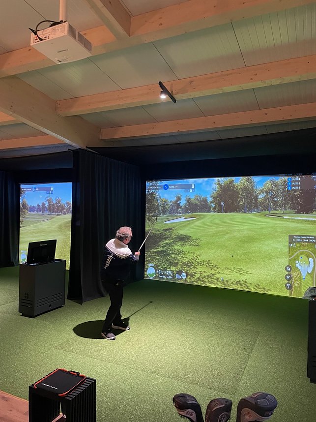 Bernard Scheckel zu Gast beim Golfpark Neustadt