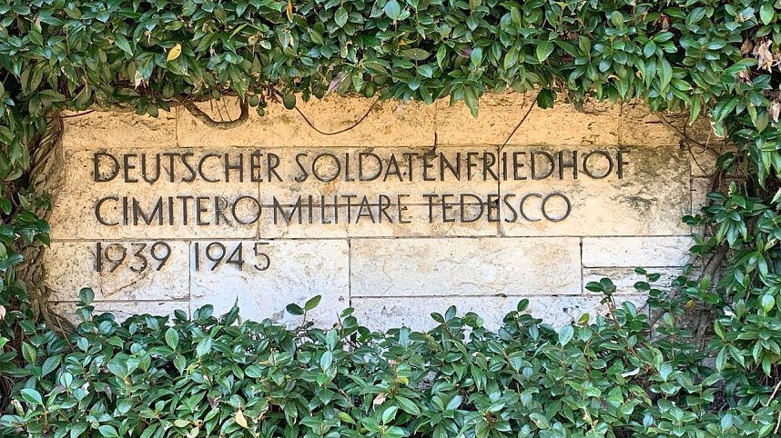 Soldatenfriedhof  in Pomezia, Italien