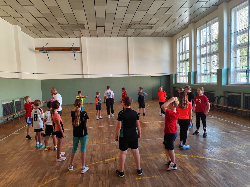 Kinder lernen sich selbst zu verteidigen