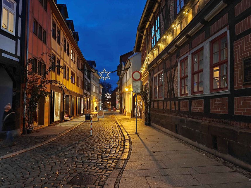 Peter Blei unterwegs auf dem Weihnachtsmarkt