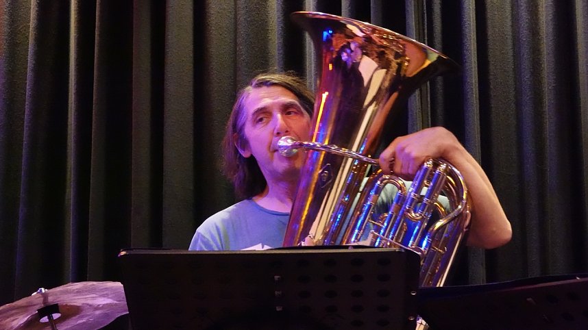 Bob Dylan im Brass-Band-Stil: ABSOLUTELY SWEET MARIE