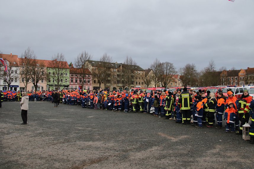 Friedenslichtaktion 2024 auf dem August-Bebel-Platz in Nordhausen