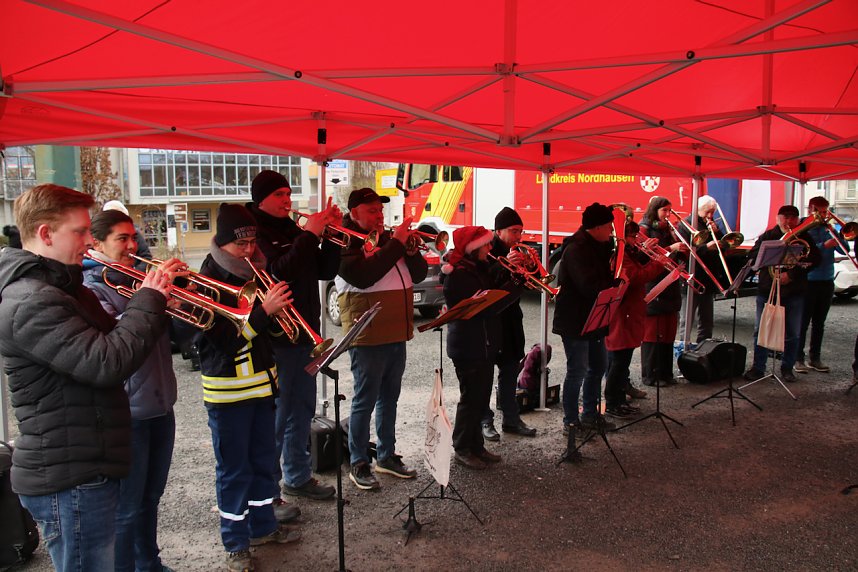 Friedenslichtaktion 2024 auf dem August-Bebel-Platz in Nordhausen